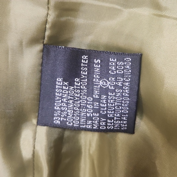 Vintage Kasper Olive Green Skirt Suit Set, Size 6 - Picture 8 of 12